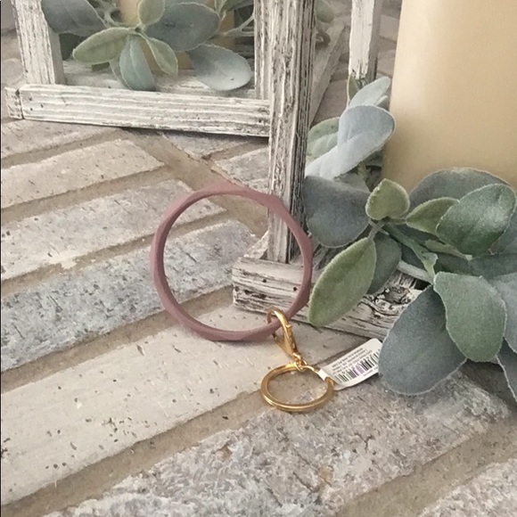 Accessories - Silicone key chain